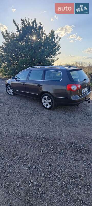 Универсал Volkswagen Passat 2009 в Первомайске фото 6 Универсал Volkswagen Passat 2009 в Первомайске