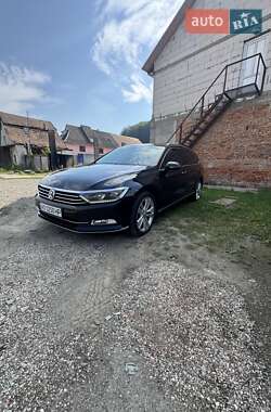 Універсал Volkswagen Passat 2015 в Дубовому