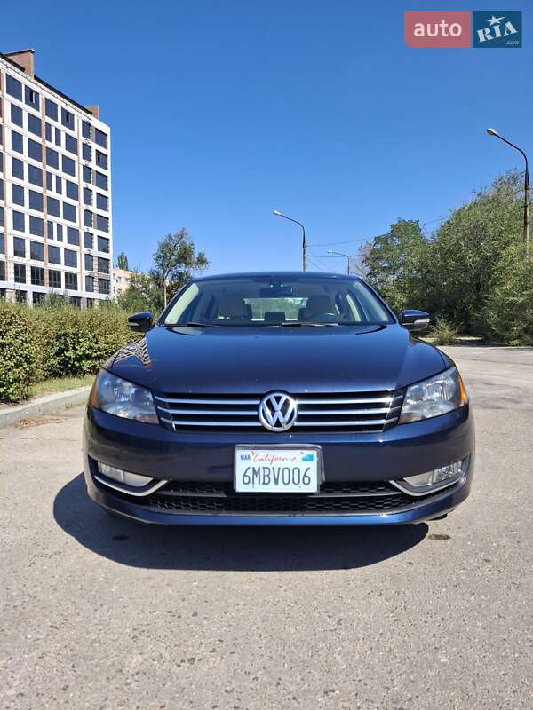 Седан Volkswagen Passat 2015 в 