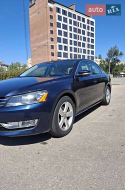 Седан Volkswagen Passat 2015 в 