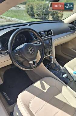 Седан Volkswagen Passat 2015 в 