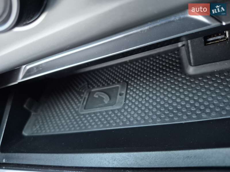 Универсал Volkswagen Passat 2019 в Одессе фото 135 Универсал Volkswagen Passat 2019 в Одессе