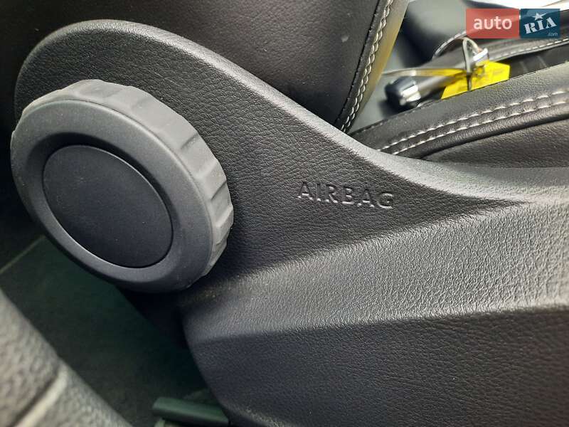 Седан Volkswagen Passat 2018 в Стрые