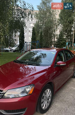 Седан Volkswagen Passat 2015 в Хмельницком