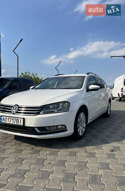 Универсал Volkswagen Passat 2013 в Сельцо