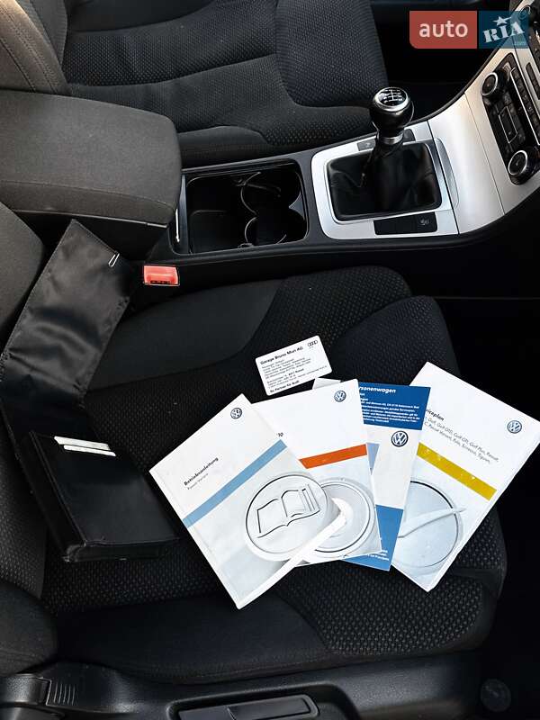 Универсал Volkswagen Passat 2010 в Черновцах