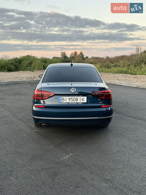 Седан Volkswagen Passat 2018 в Пирятине