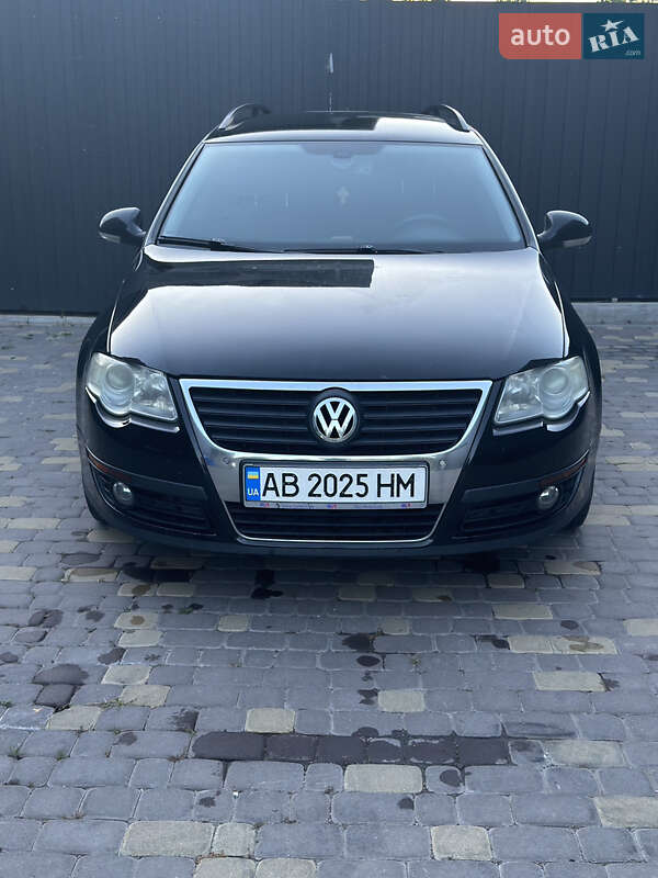 Универсал Volkswagen Passat 2009 в Хмельницком