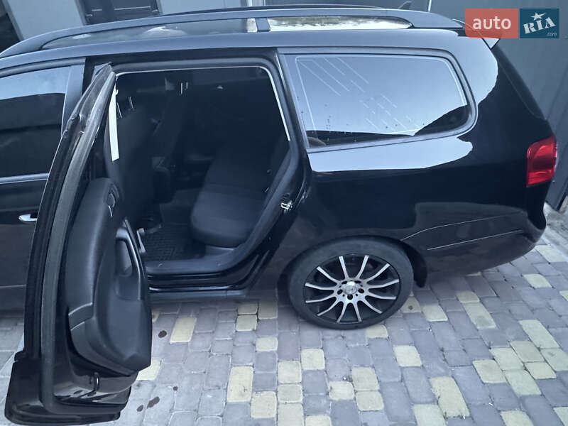 Универсал Volkswagen Passat 2009 в Хмельницком