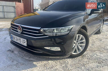 Универсал Volkswagen Passat 2020 в 