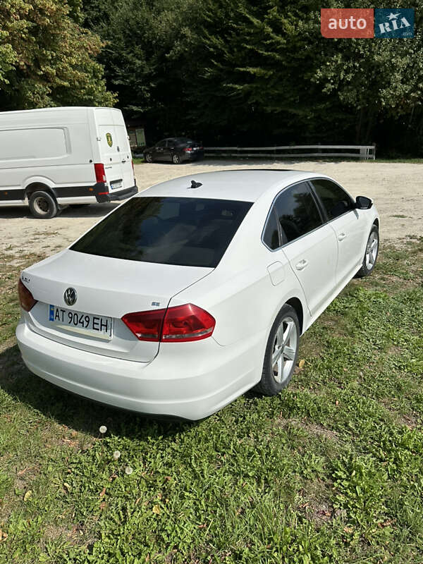 Седан Volkswagen Passat 2012 в Рогатине