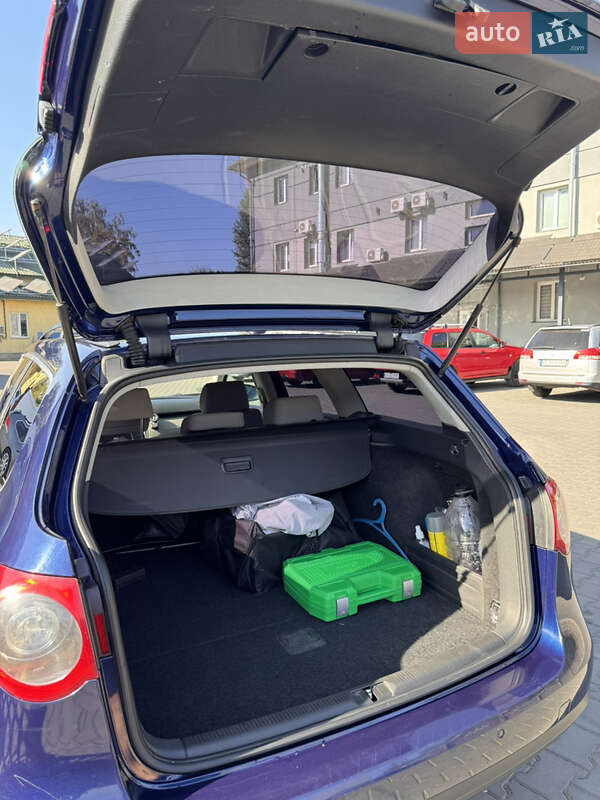 Универсал Volkswagen Passat 2006 в Черновцах