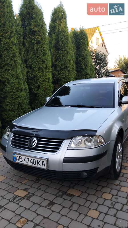 Седан Volkswagen Passat 2001 в Тульчине