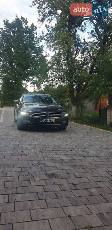 Універсал Volkswagen Passat 2021 в Стрию
