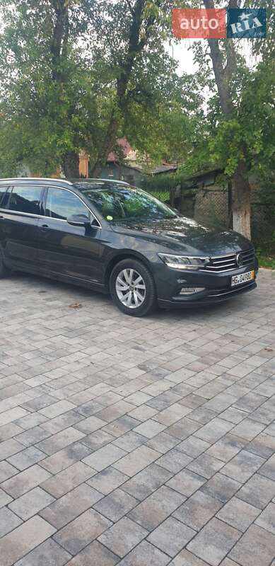 Універсал Volkswagen Passat 2021 в Стрию