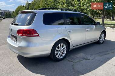 Універсал Volkswagen Passat 2014 в Умані