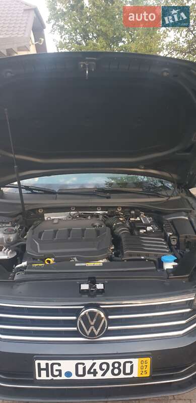 Універсал Volkswagen Passat 2021 в Стрию