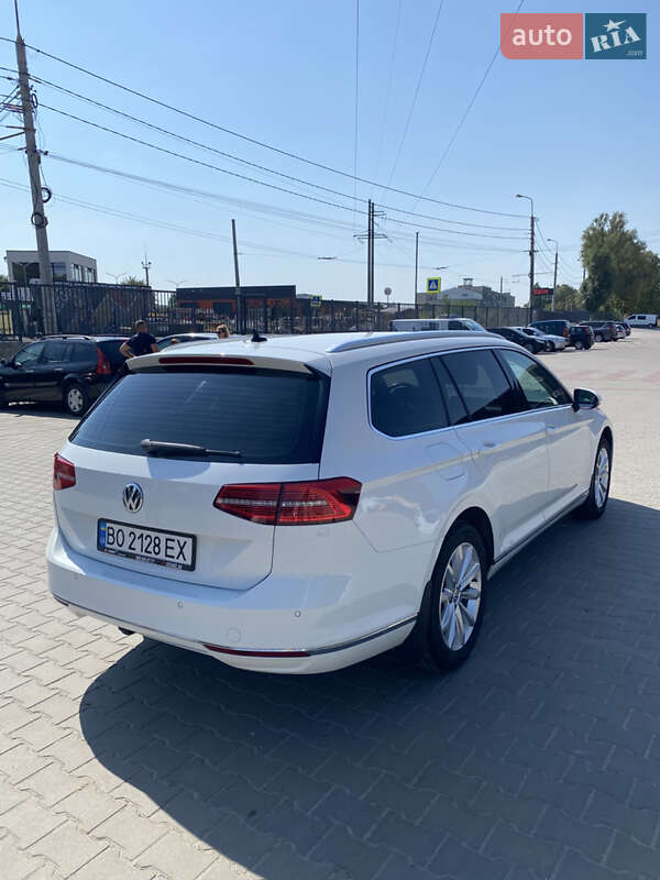 Універсал Volkswagen Passat 2017 в Тернополі