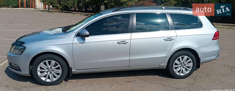 Универсал Volkswagen Passat 2011 в Кривом Роге