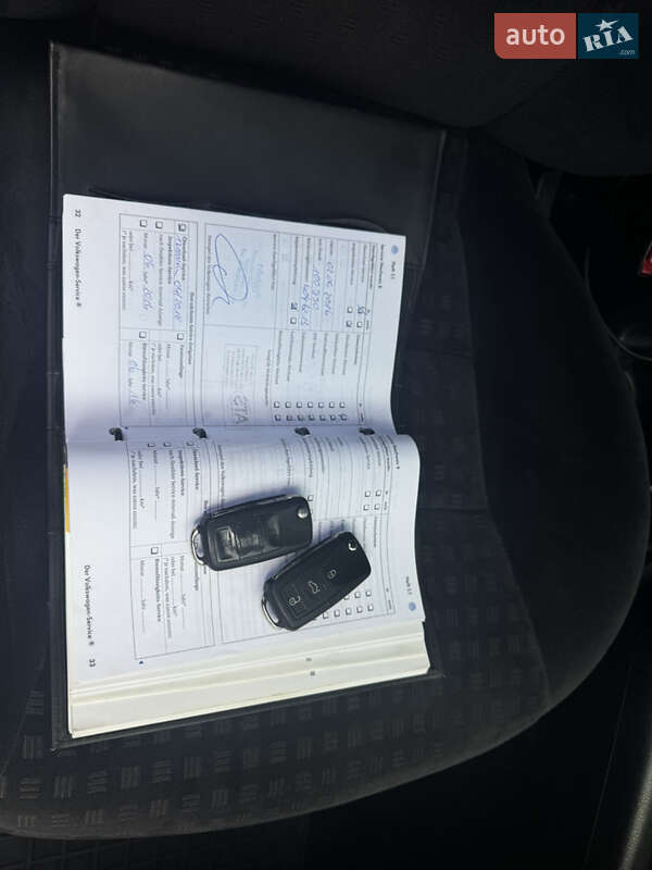 Седан Volkswagen Passat 2003 в Кременчуге фото 25 Седан Volkswagen Passat 2003 в Кременчуге