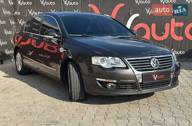 Седан Volkswagen Passat 2006 в Николаеве