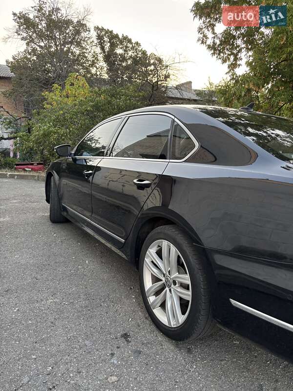 Седан Volkswagen Passat 2018 в Кропивницком
