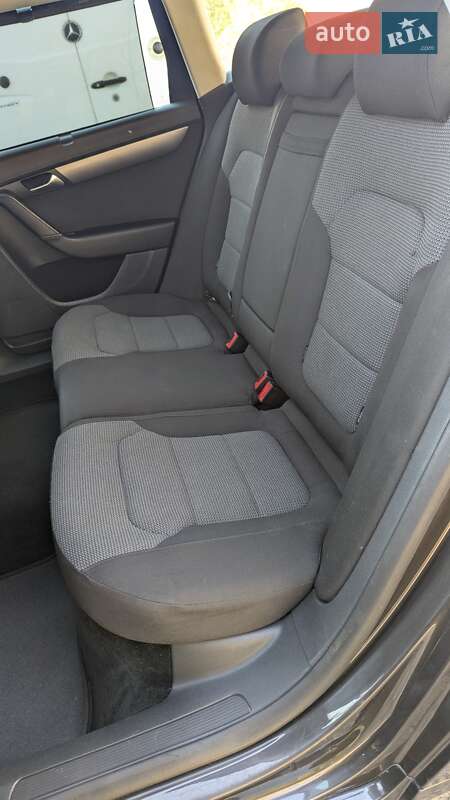 Универсал Volkswagen Passat 2011 в Березному