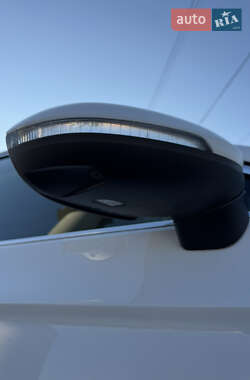 Универсал Volkswagen Passat 2018 в 