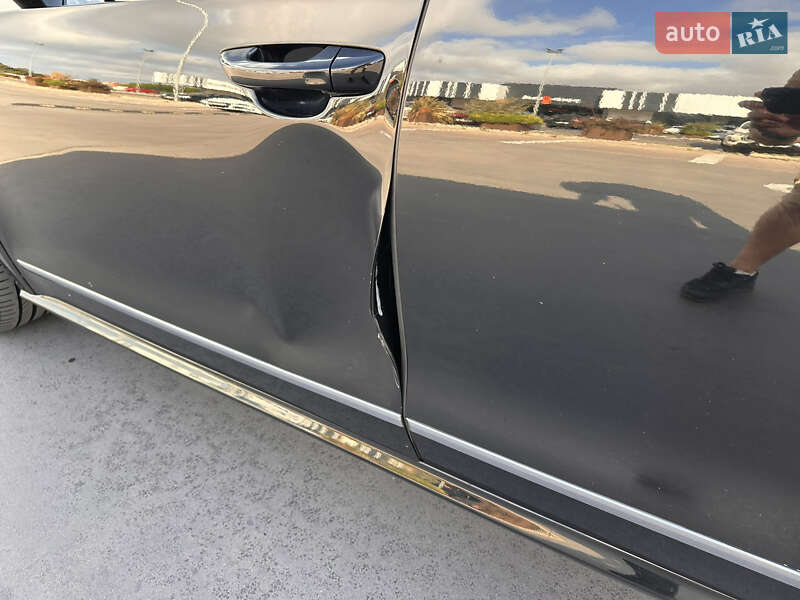 Седан Volkswagen Passat 2013 в Києві