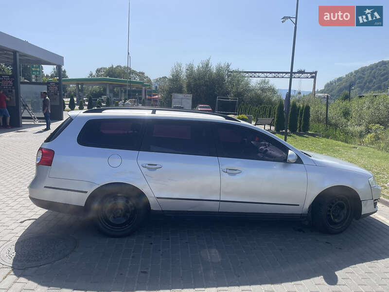 Універсал Volkswagen Passat 2010 в Долині