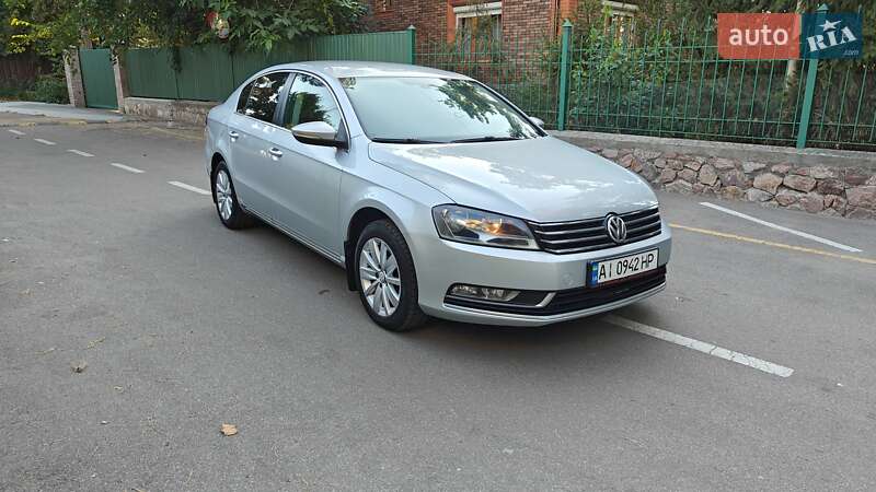 Volkswagen Passat 2012