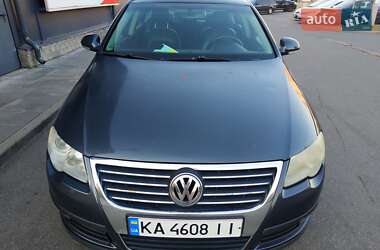 Седан Volkswagen Passat 2007 в Крюківщині