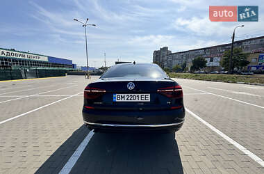 Седан Volkswagen Passat 2018 в Сумах