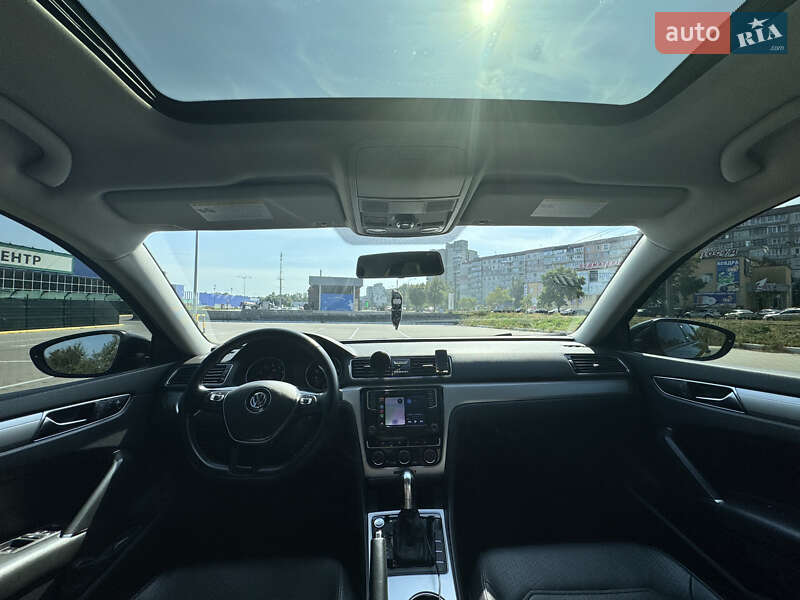 Седан Volkswagen Passat 2018 в Сумах