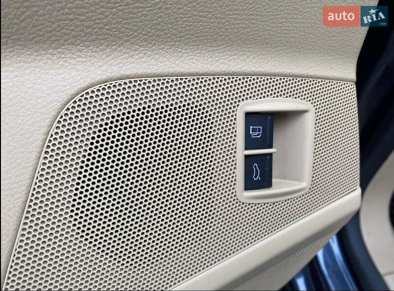 Седан Volkswagen Passat 2007 в Воловце