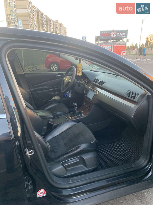 Седан Volkswagen Passat 2005 в Киеве фото 12 Седан Volkswagen Passat 2005 в Киеве