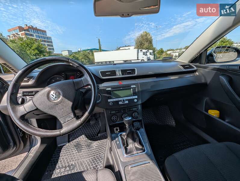 Универсал Volkswagen Passat 2007 в Ужгороде