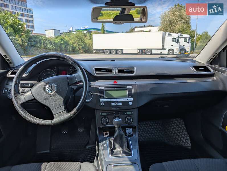 Универсал Volkswagen Passat 2007 в Ужгороде