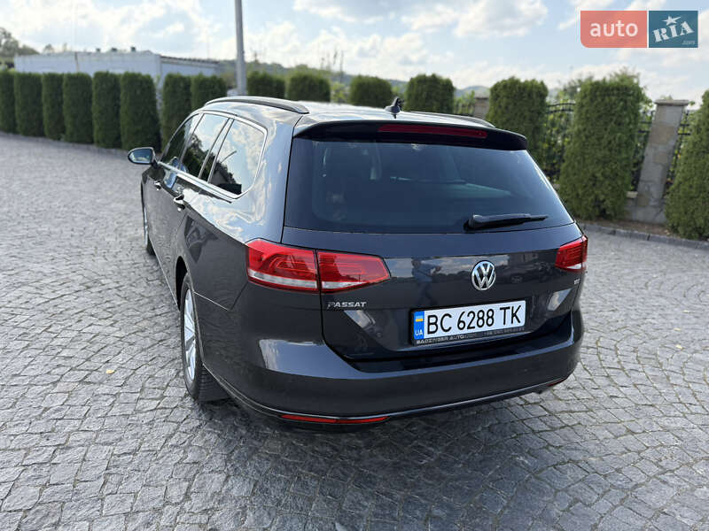 Универсал Volkswagen Passat 2017 в Львове