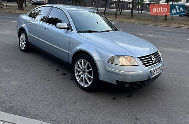 Седан Volkswagen Passat 2002 в Николаеве