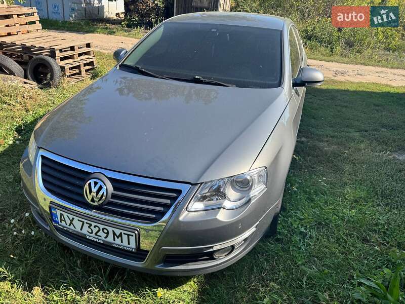 Седан Volkswagen Passat 2007 в Харкові