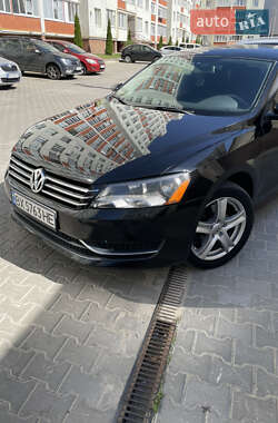 Седан Volkswagen Passat 2011 в 