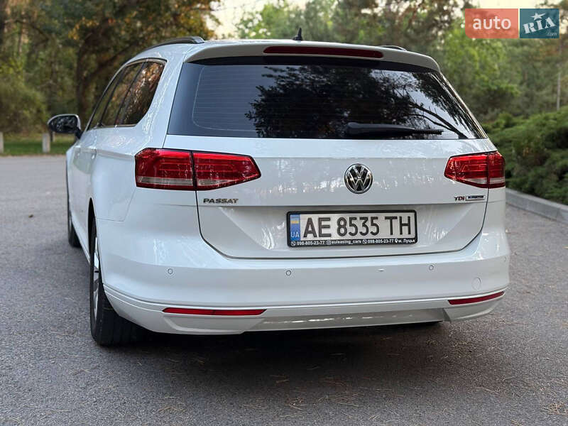 Универсал Volkswagen Passat 2017 в Новомосковске