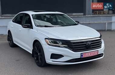 Седан Volkswagen Passat 2021 в Киеве