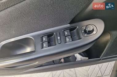 Универсал Volkswagen Passat 2009 в 