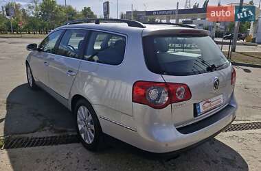 Универсал Volkswagen Passat 2009 в 