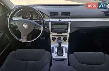 Універсал Volkswagen Passat 2009 в Миколаєві