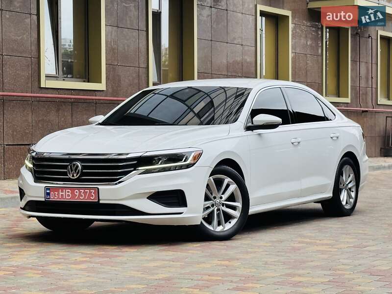 Седан Volkswagen Passat 2020 в Одессе