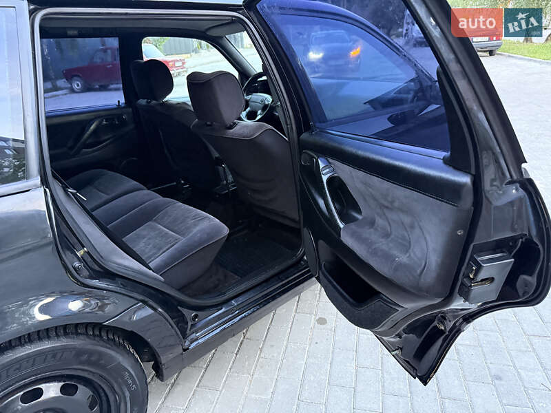 Універсал Volkswagen Passat 1995 в Кременці