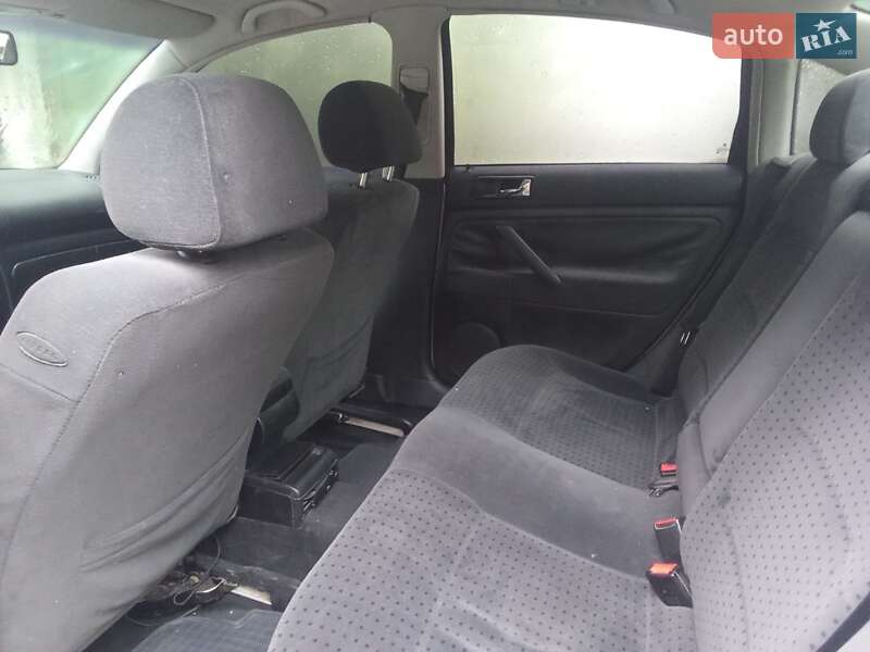 Седан Volkswagen Passat 1999 в Каменец-Подольском